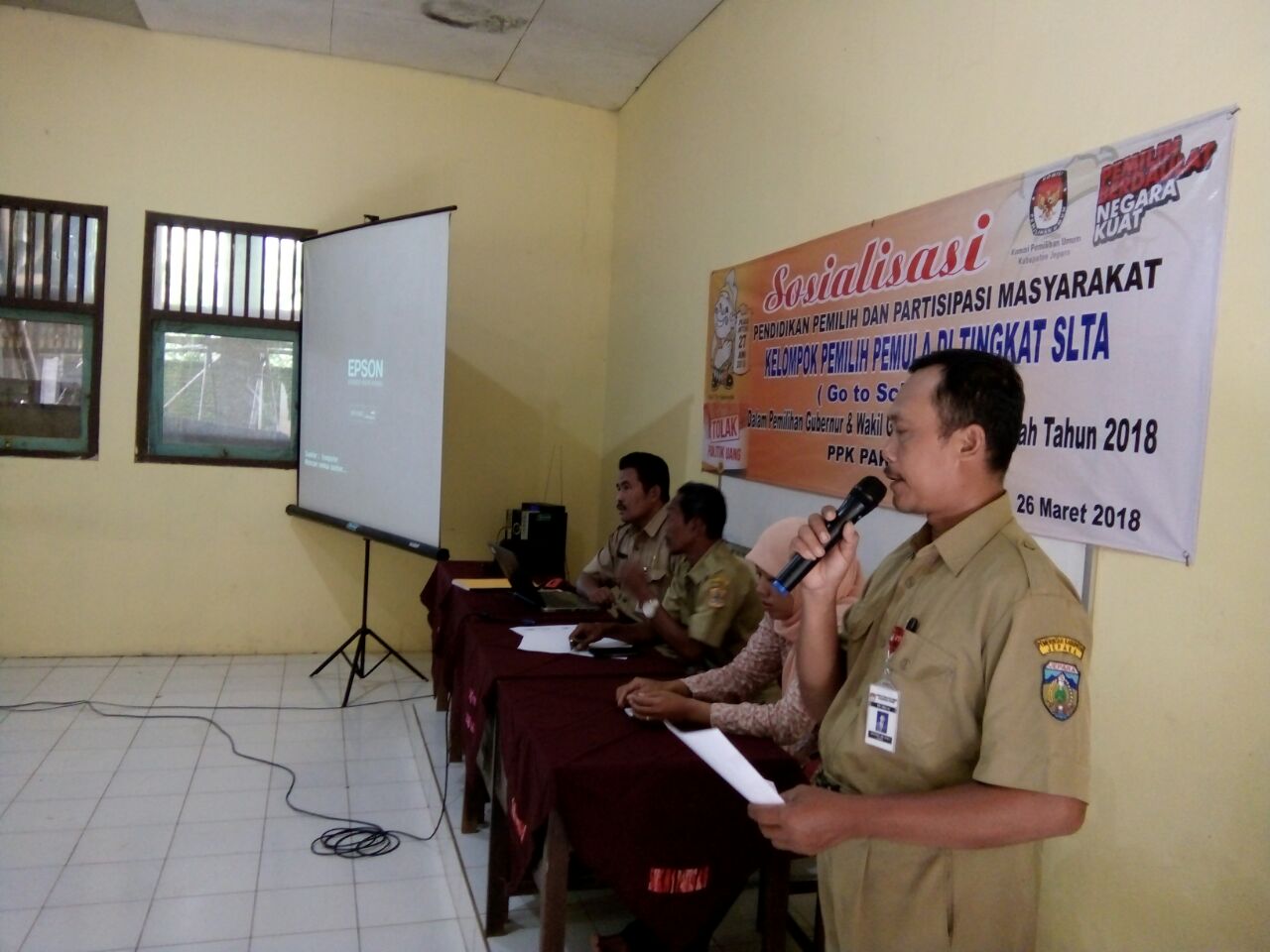 Sosialisasi KPU tentang Pemilihan PILGUB 2018 di SMK N 1 Pakis Aji
