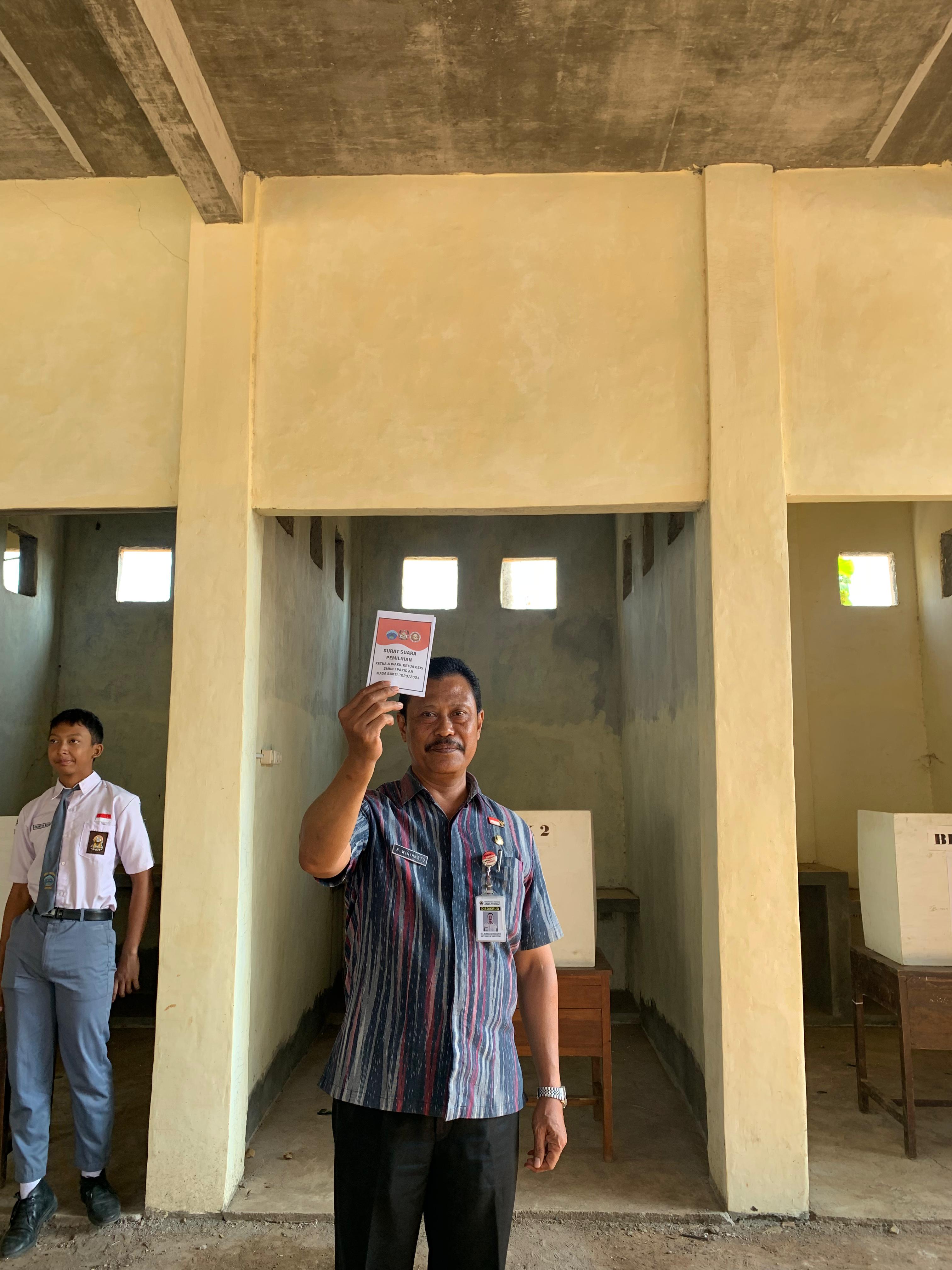 PESTA DEMOKRASI PEMILIHAN KETUA OSIS SMK NEGERI 1 PAKIS AJI